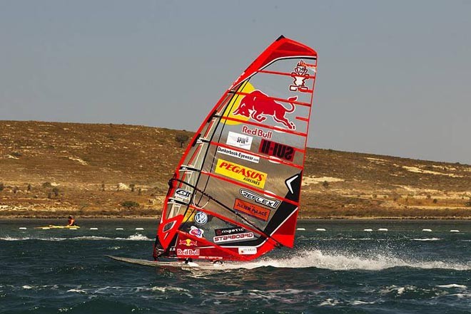 Bjorn turns on the turbo boosters ©  John Carter / PWA http://www.pwaworldtour.com